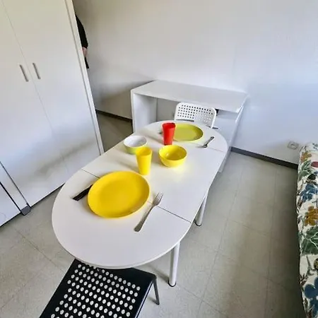 Apartment Pratique, Proche Gare & Petit Prix Avec Parking